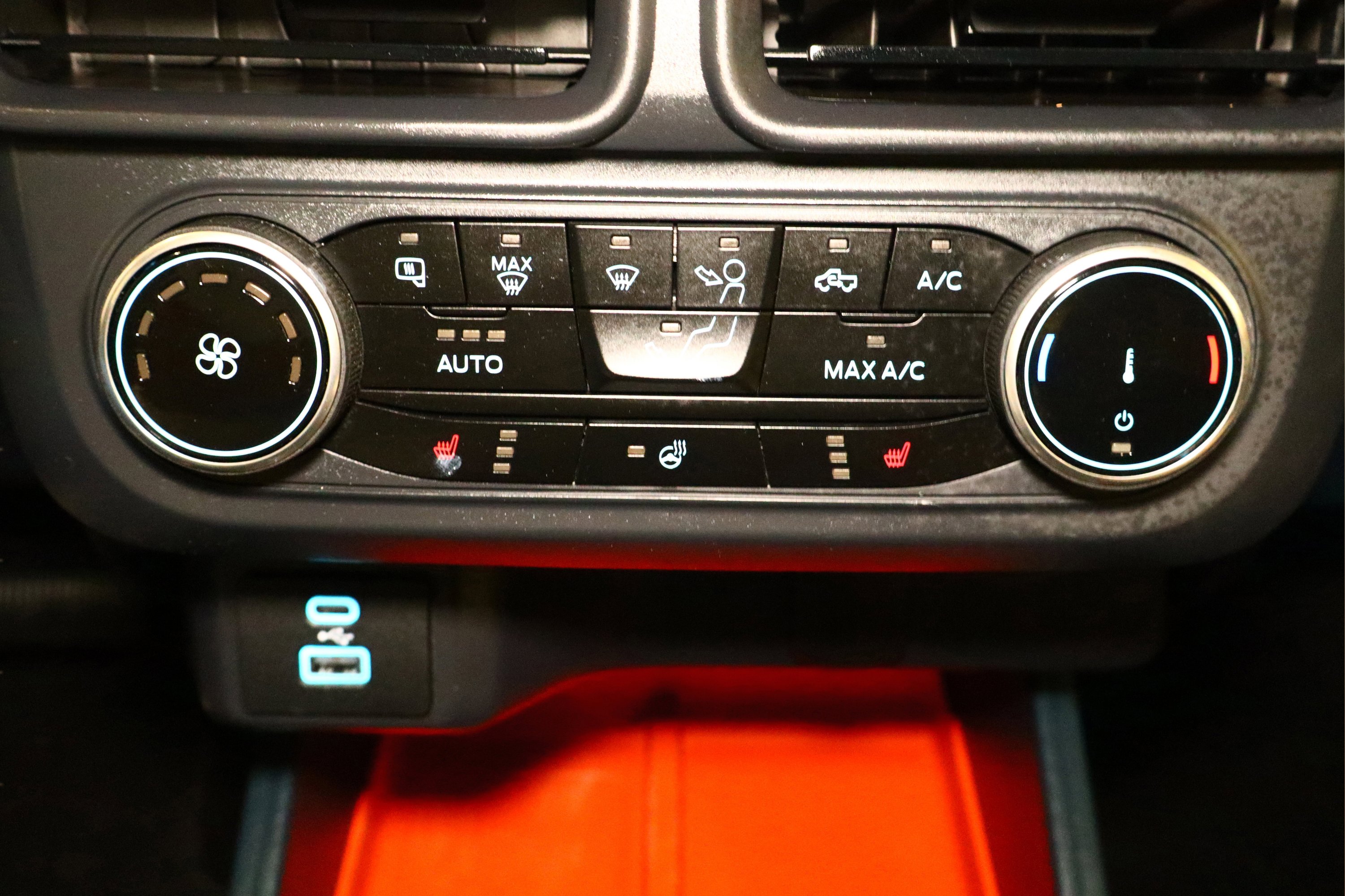 Used 2024 Ford Maverick XLT w/ XLT Luxury Package image 23