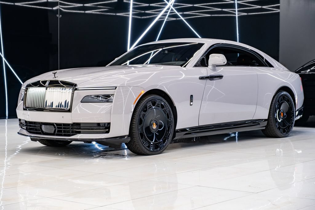 Used 2025 Rolls-Royce Spectre Black Badge w/ Spectre Enhancement Package AWD/4WD image 2