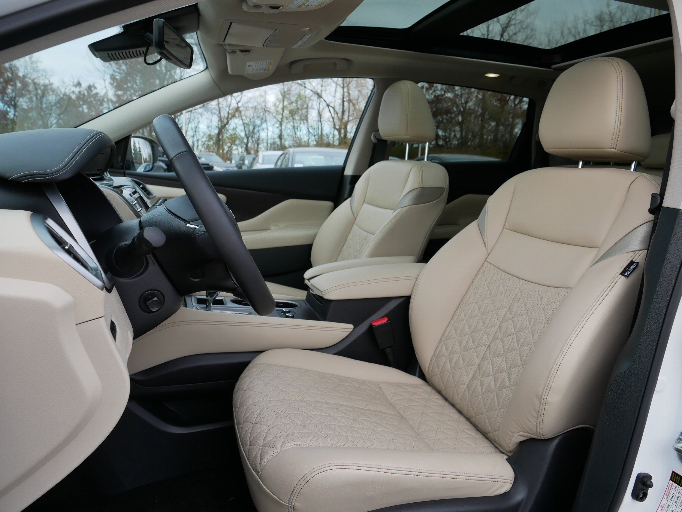 Certified 2024 Nissan Murano Platinum w/ Cargo Package image 34