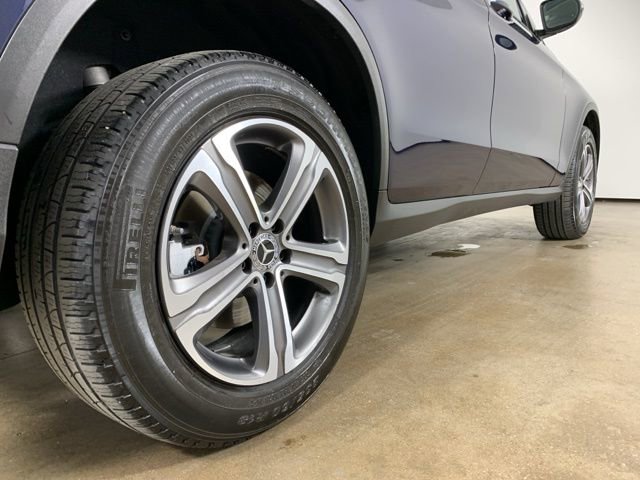 Used 2019 Mercedes-Benz GLC 300 4MATIC image 9