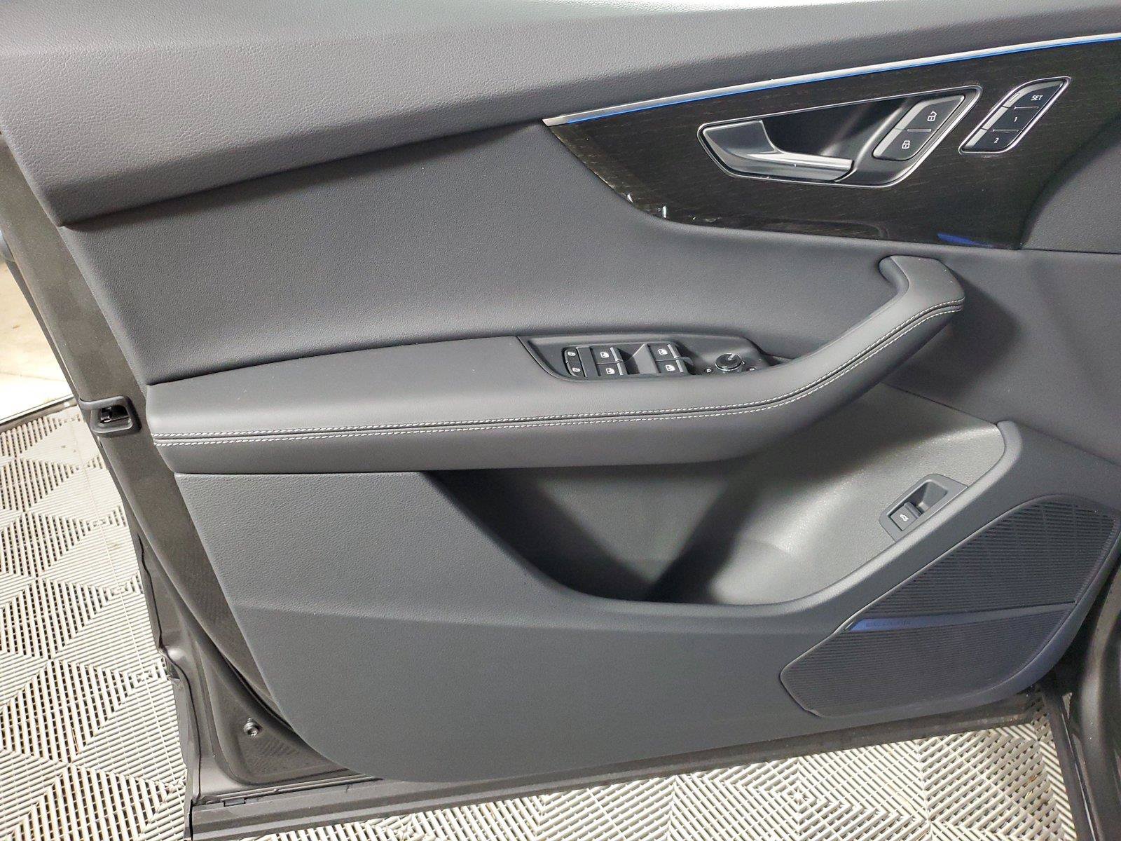 New 2026 Audi Q7 2.0T Premium Plus AWD/4WD image 19