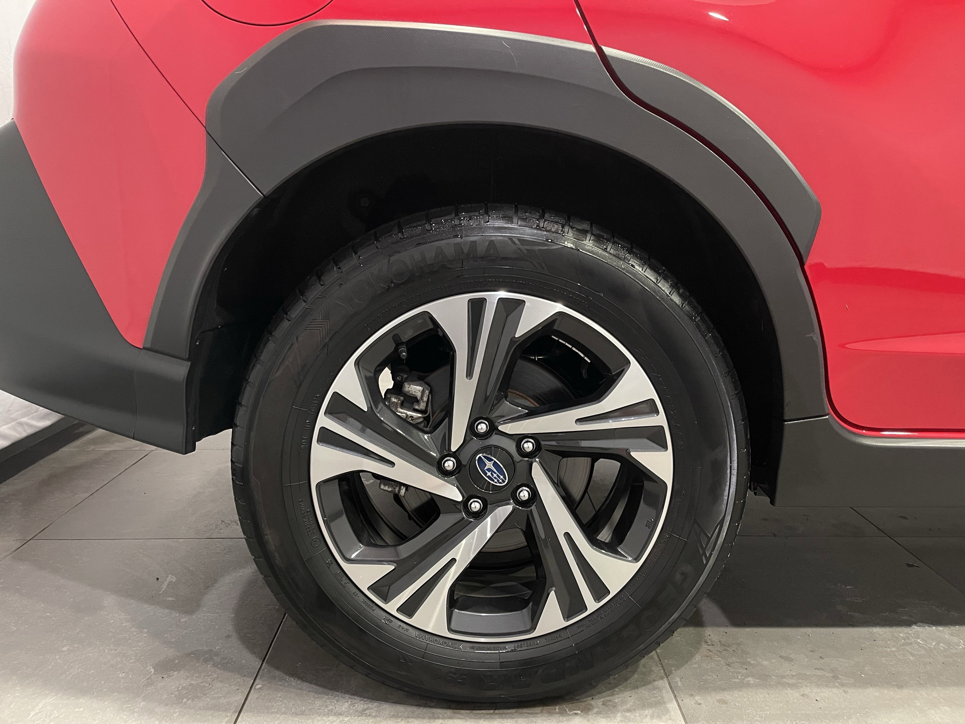Used 2024 Subaru Crosstrek 2.0i Premium image 9