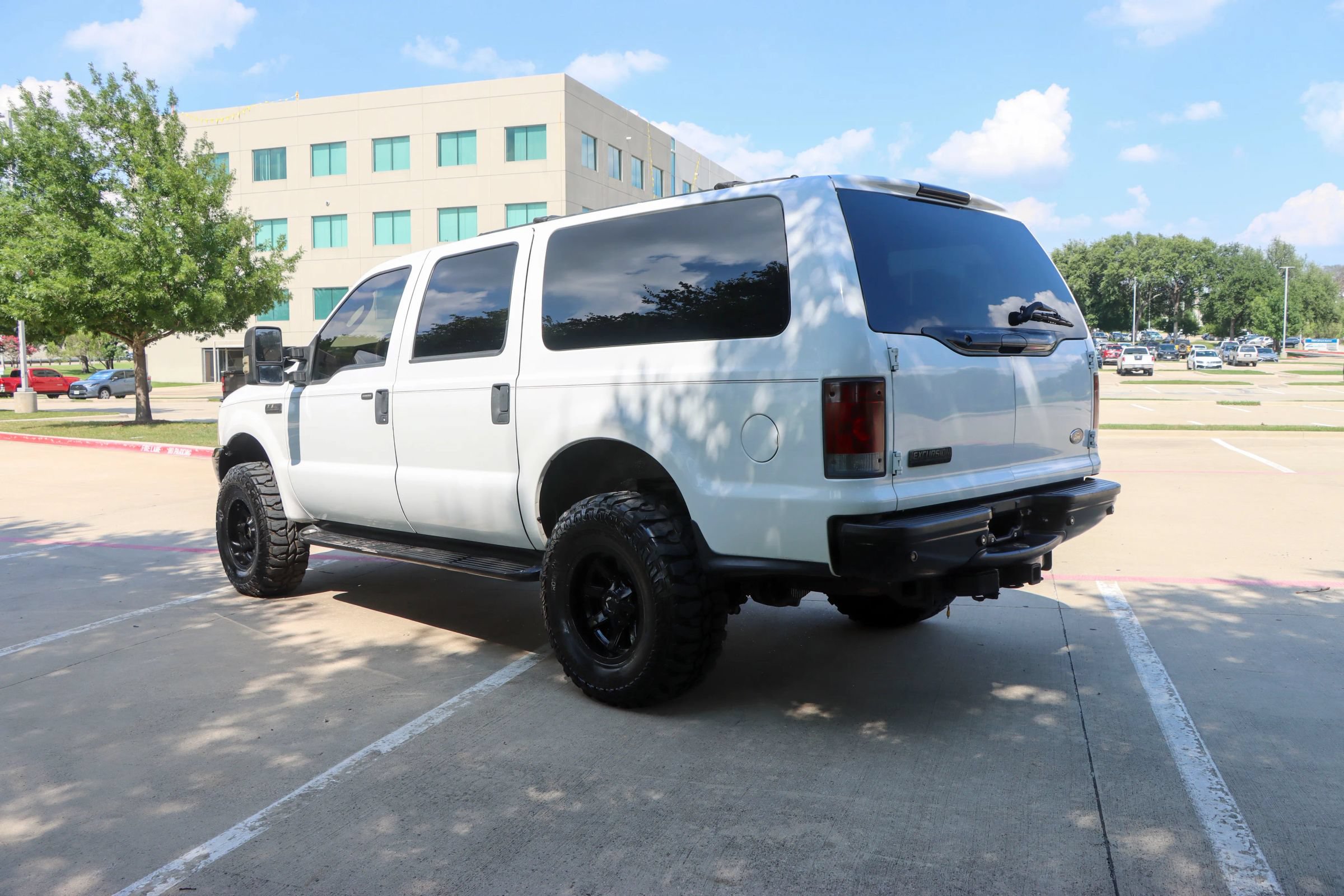 Used 2004 Ford Excursion Eddie Bauer AWD/4WD image 5