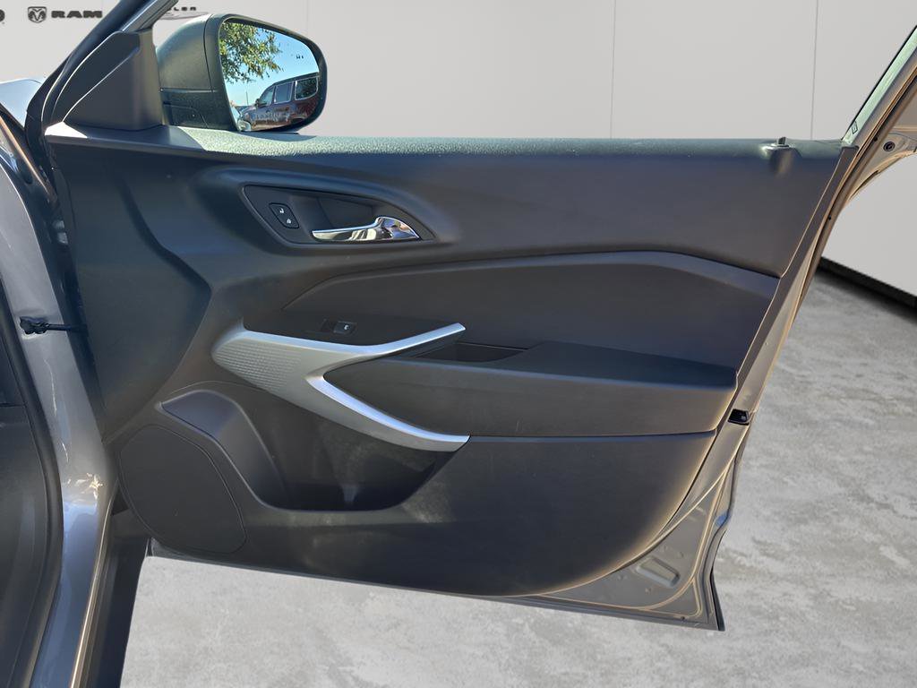 Used 2024 Chevrolet Trax LS w/ Driver Confidence Package image 13