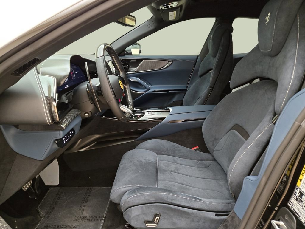 Used 2025 Ferrari Purosangue image 15