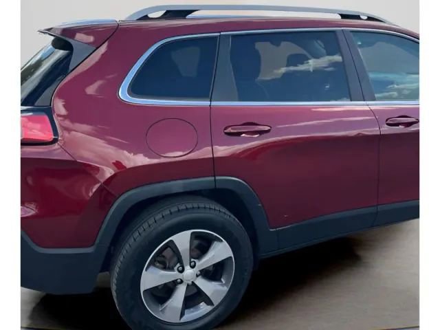 Used 2019 Jeep Cherokee Limited AWD/4WD image 37