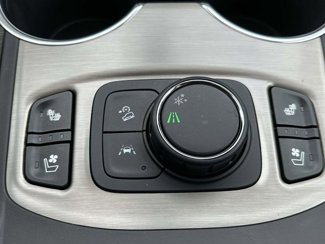 Used 2019 GMC Terrain Denali w/ Driver Alert Package II image 30