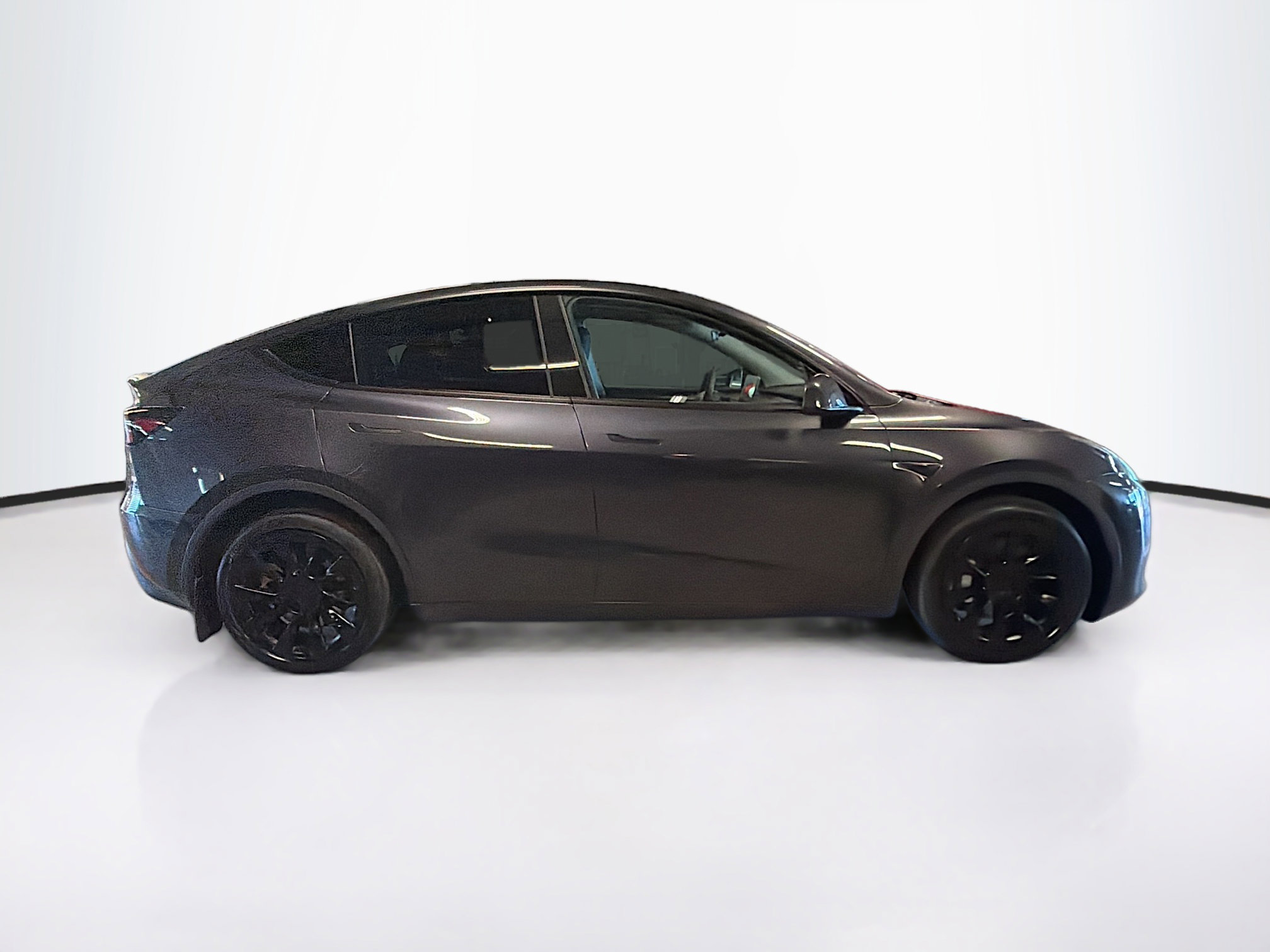Used 2024 Tesla Model Y Long Range image 10