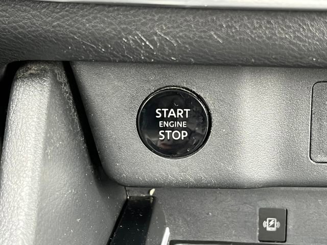 Used 2024 Nissan Rogue SL w/ SL Premium Package image 29