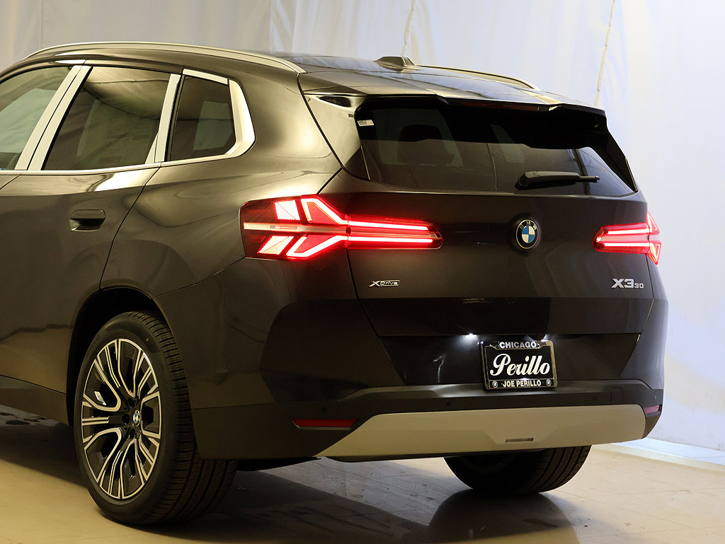 New 2026 BMW X3 xDrive30i w/ Premium Package AWD/4WD image 8