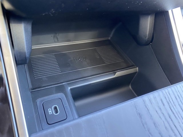 New 2025 Land Rover Range Rover Velar S image 13