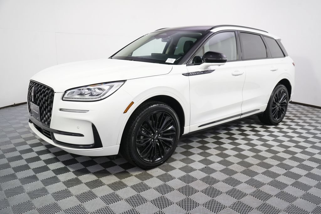 New 2026 Lincoln Corsair Reserve w/ Jet Appearance Package AWD/4WD image 2