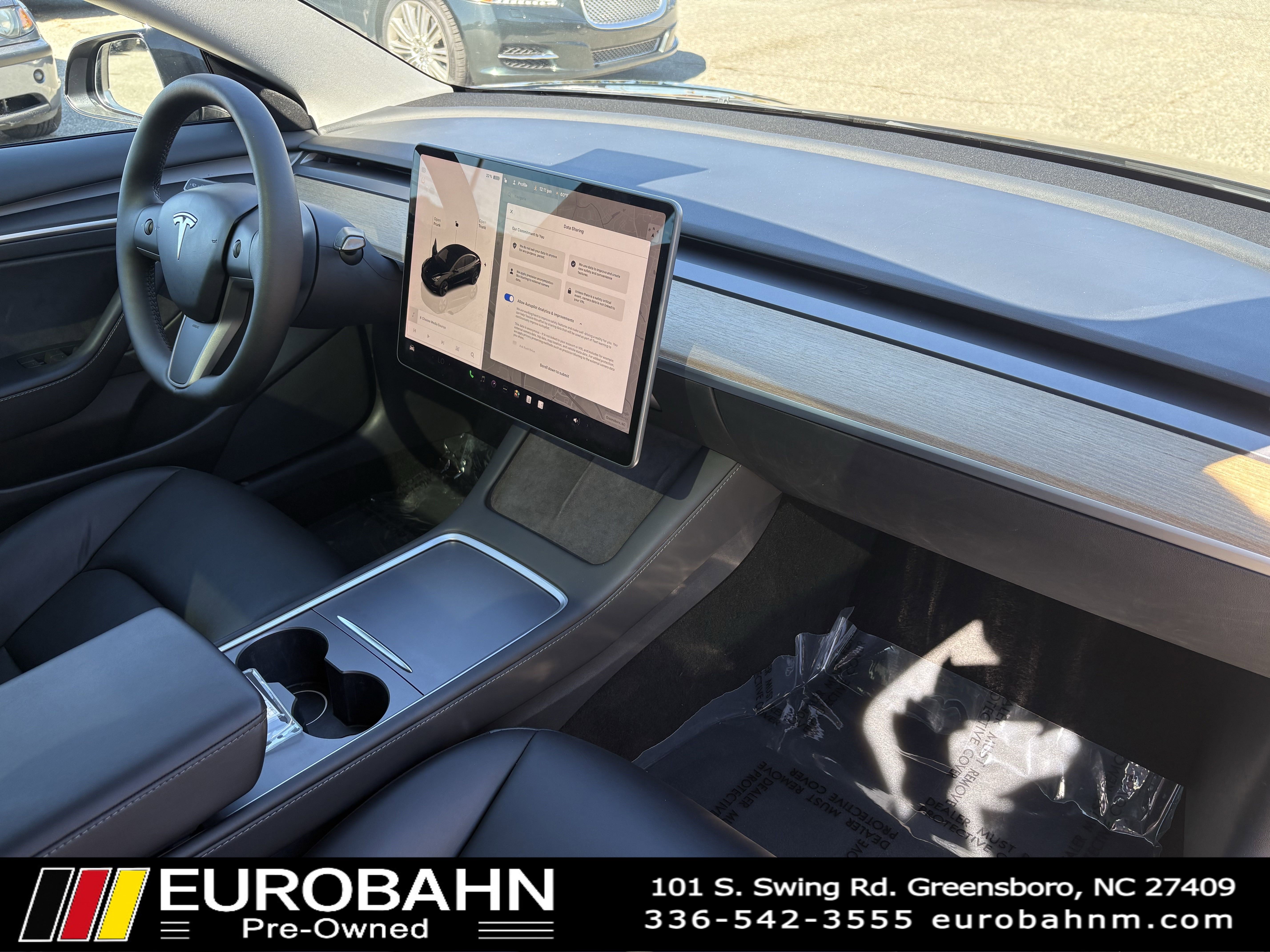 Used 2023 Tesla Model 3 Standard Range image 16