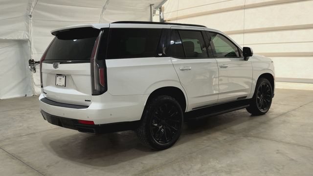 Used 2021 Cadillac Escalade Sport w/ LPO, ONYX Package AWD/4WD image 4