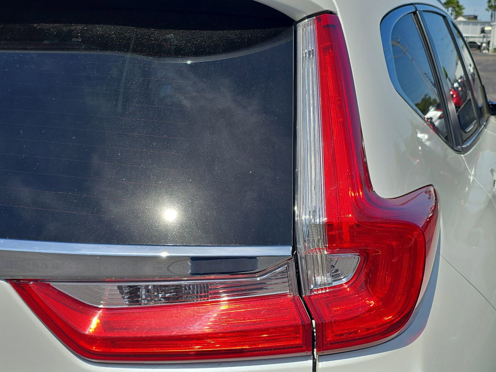 Used 2018 Honda CR-V Touring image 8