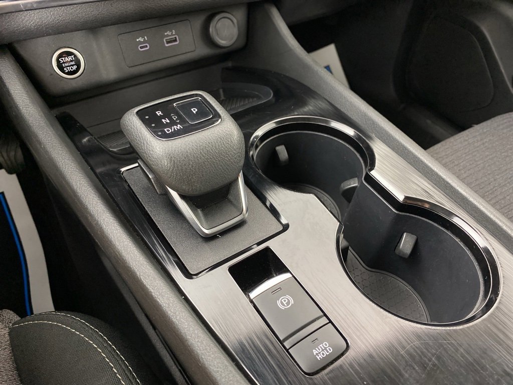 Used 2023 Nissan Rogue S image 20