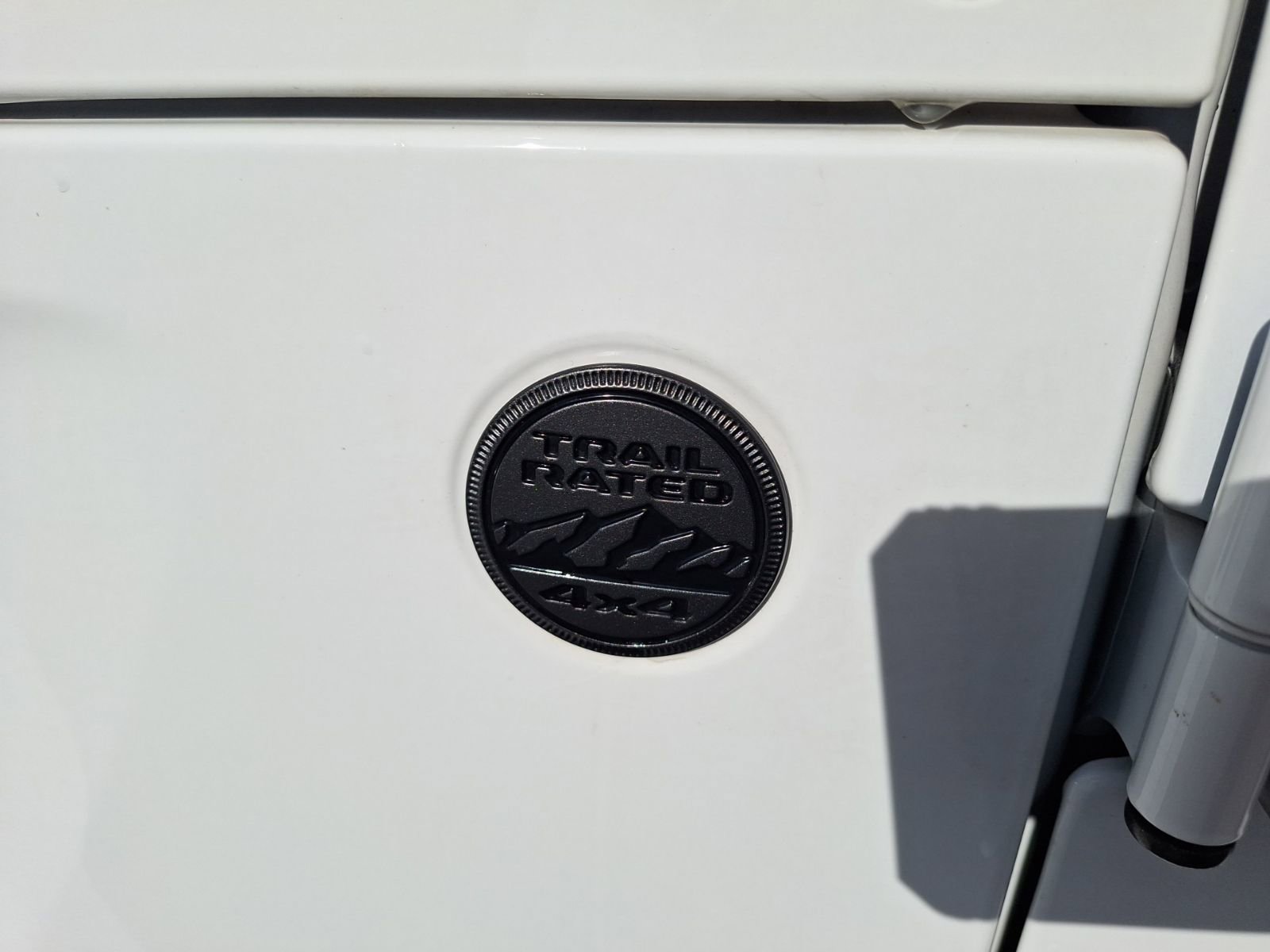 Used 2023 Jeep Gladiator Overland image 12