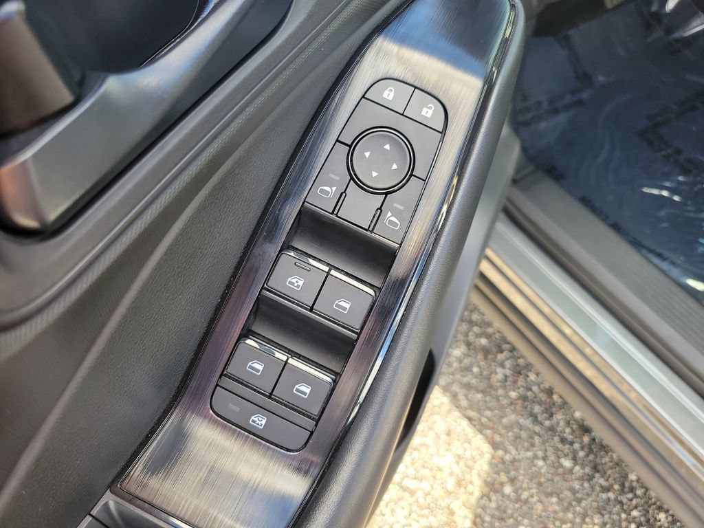Certified 2026 Nissan Rogue S FWD image 12