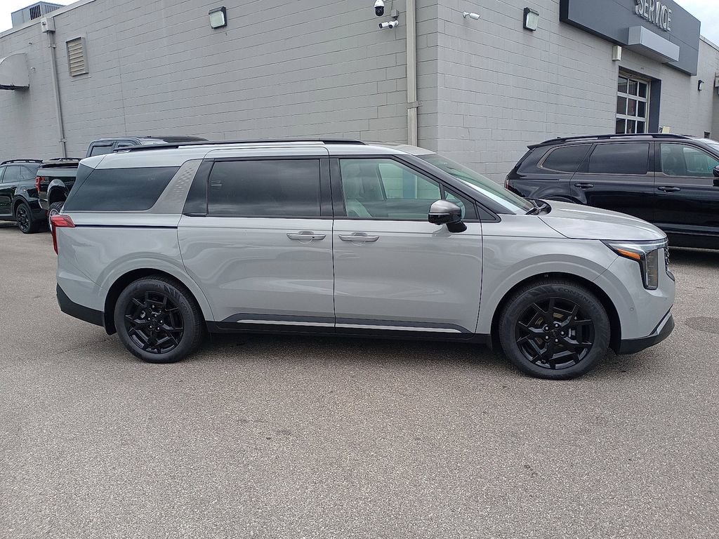 New 2026 Kia Carnival SX w/ SX Dark Edition Package image 2