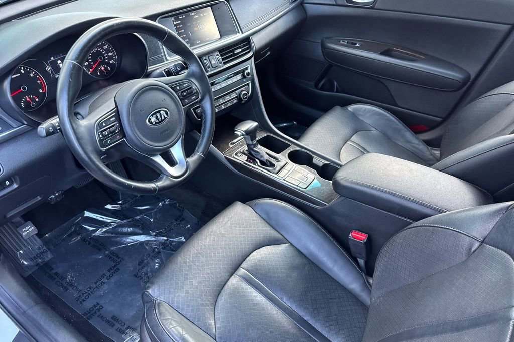 Used 2018 Kia Optima EX image 12