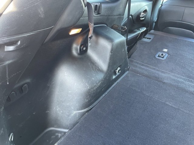 Used 2022 Jeep Cherokee Limited image 69