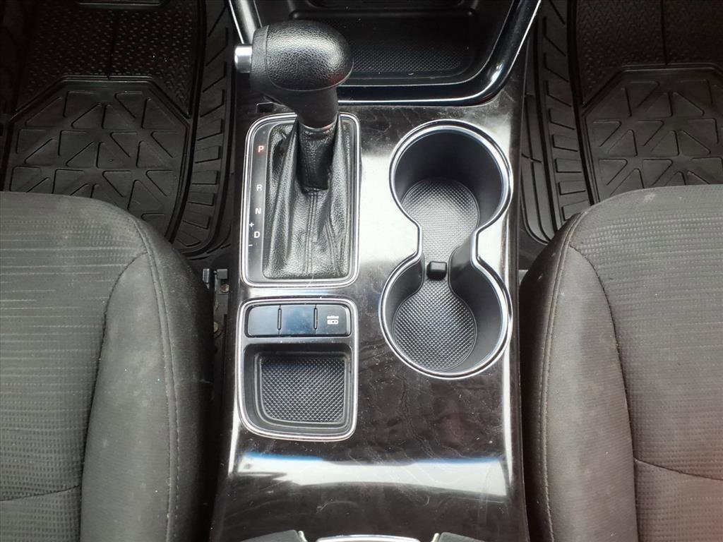 Used 2015 Kia Sorento LX image 22