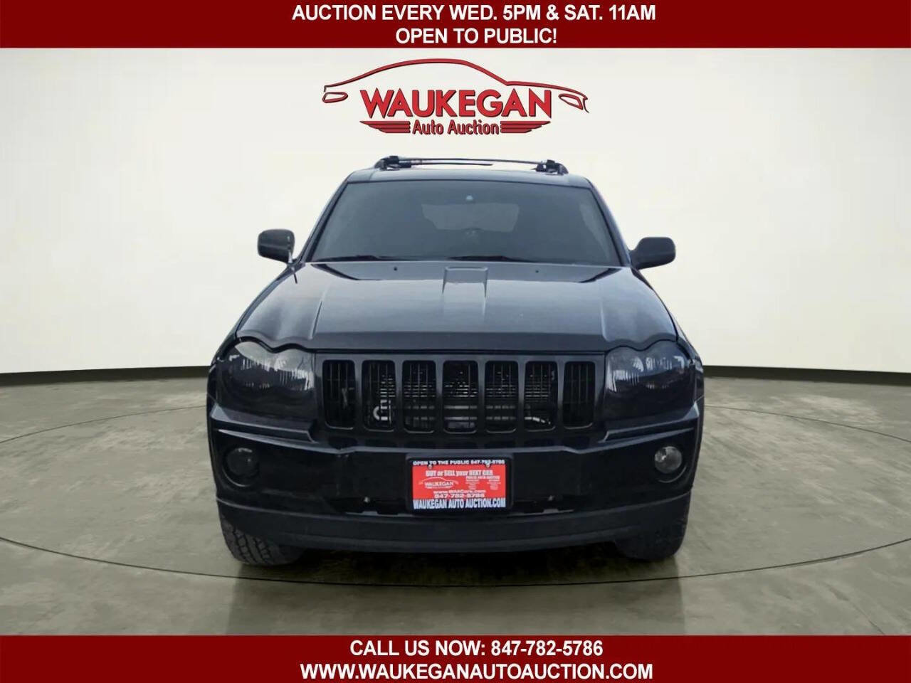 Used 2007 Jeep Grand Cherokee Laredo w/ Cargo Convenience Group image 2