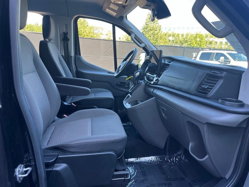 Used 2024 Ford Transit 350 XLT RWD image 12