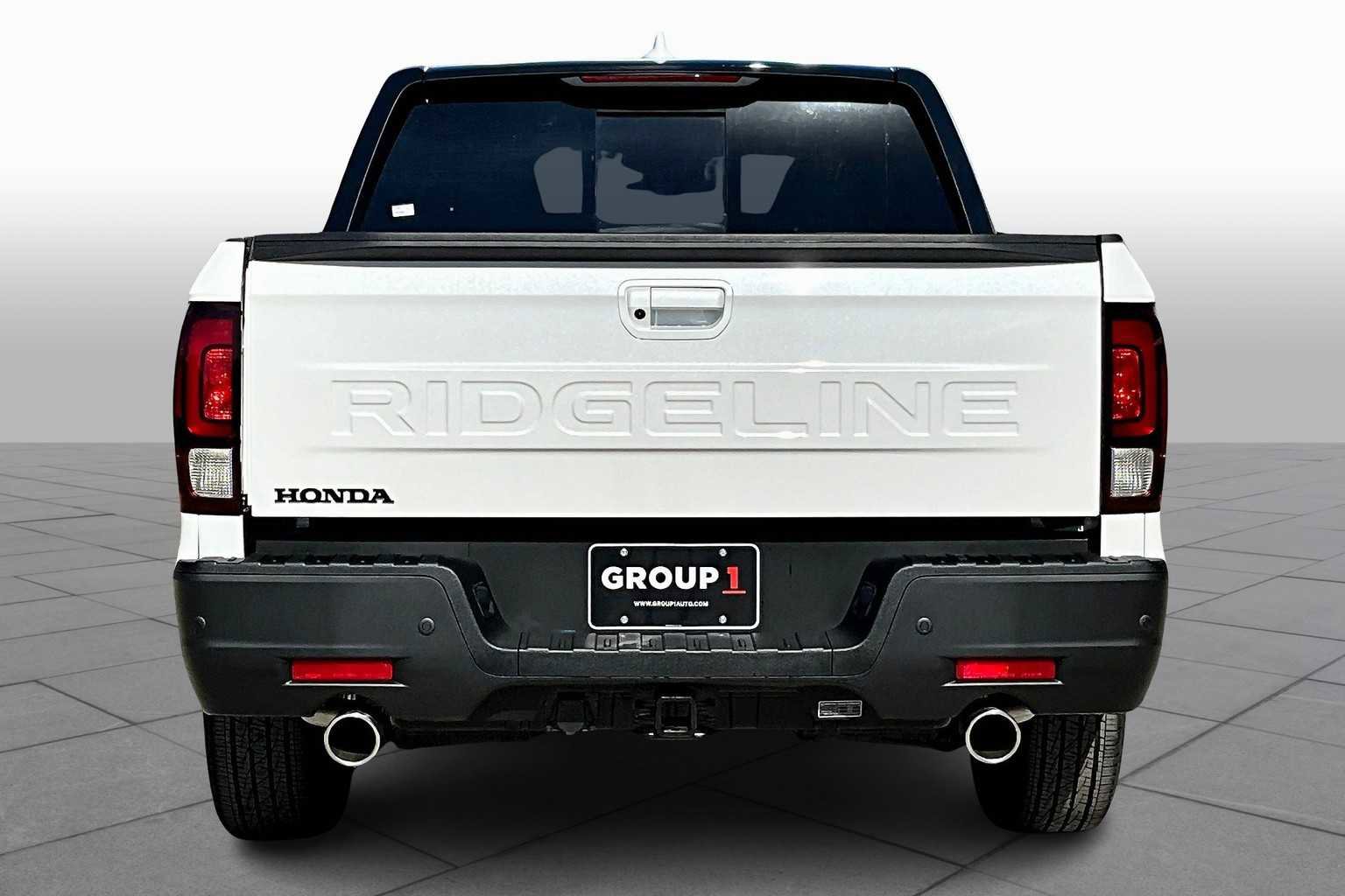New 2026 Honda Ridgeline Black Edition image 4