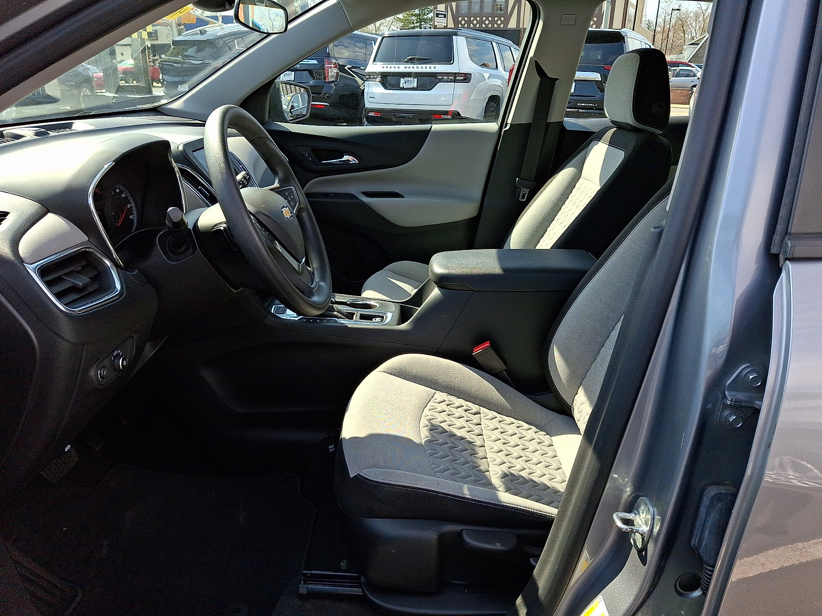 Certified 2024 Chevrolet Equinox LS image 14