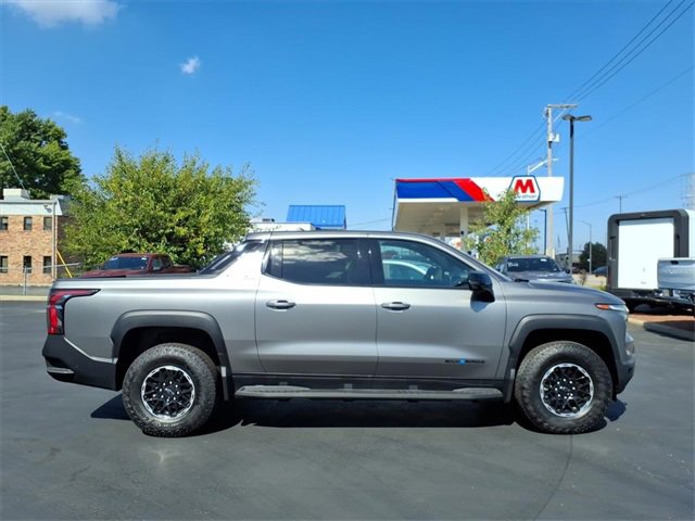 New 2026 Chevrolet Silverado EV Trail Boss image 2