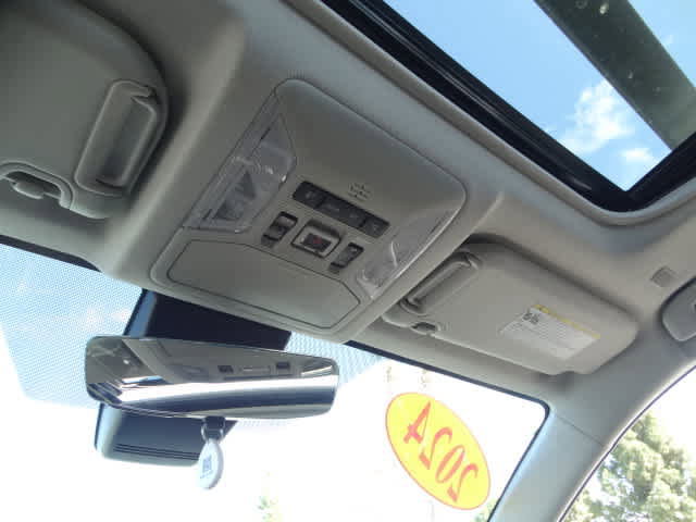 Used 2024 Toyota RAV4 XLE w/ Convenience Package image 46