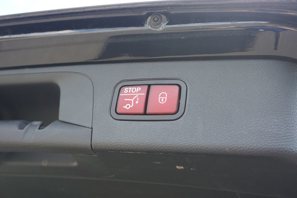 Certified 2021 Mercedes-Benz GLC 300 4MATIC image 35