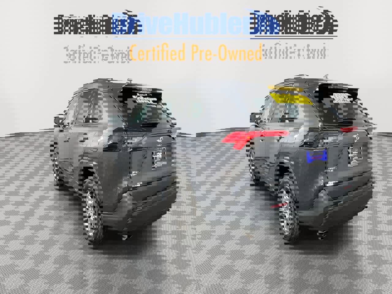 Used 2025 Toyota RAV4 XLE image 6