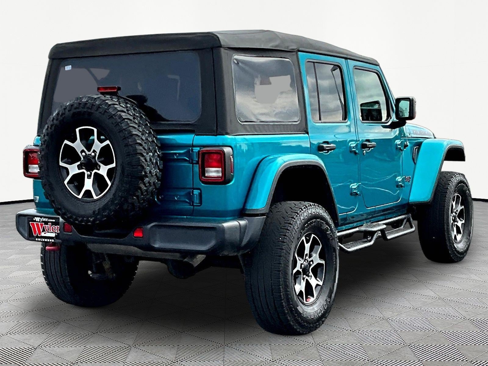 Used 2020 Jeep Wrangler Unlimited Rubicon w/ Cold Weather Group AWD/4WD image 6