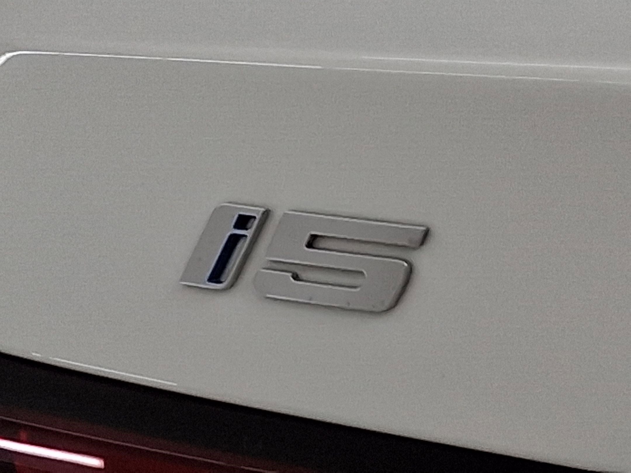 Certified 2024 BMW i5 eDrive40i RWD image 20