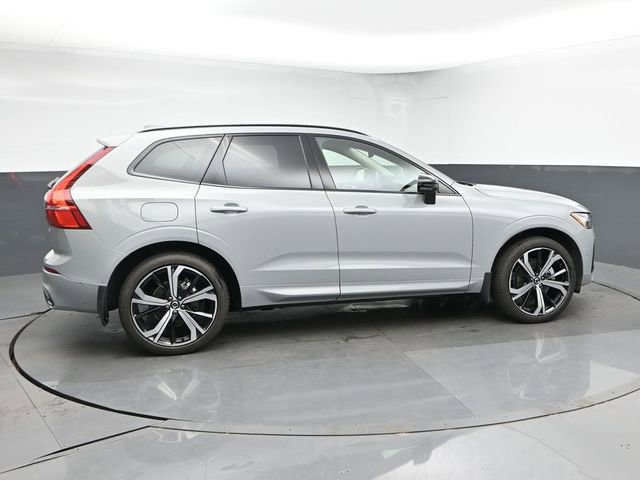Used 2025 Volvo XC60 B5 Ultra w/ Protection Package Premier AWD/4WD image 9