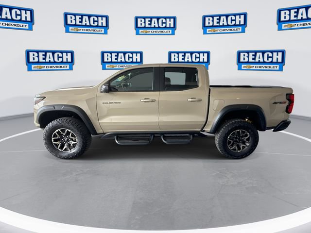 Used 2024 Chevrolet Colorado ZR2 w/ ZR2 Convenience Package III AWD/4WD image 4
