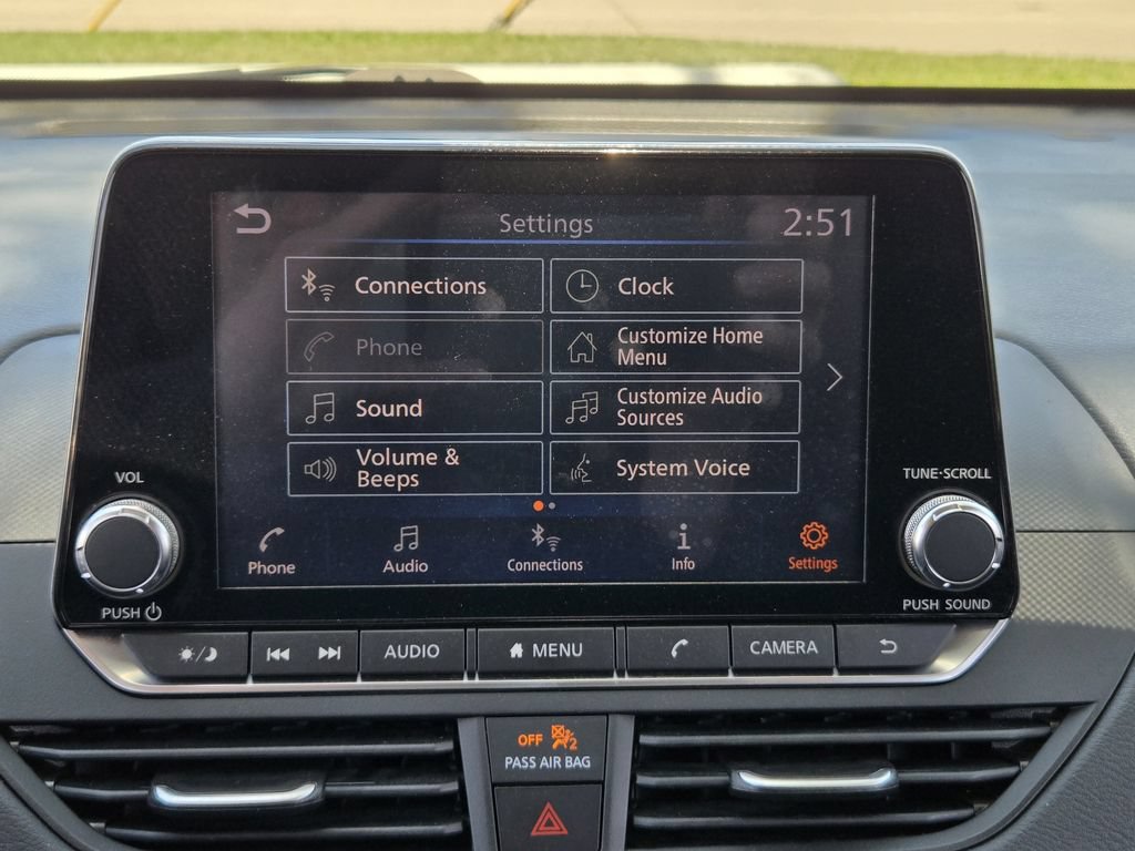 Used 2019 Nissan Altima 2.5 S FWD image 11