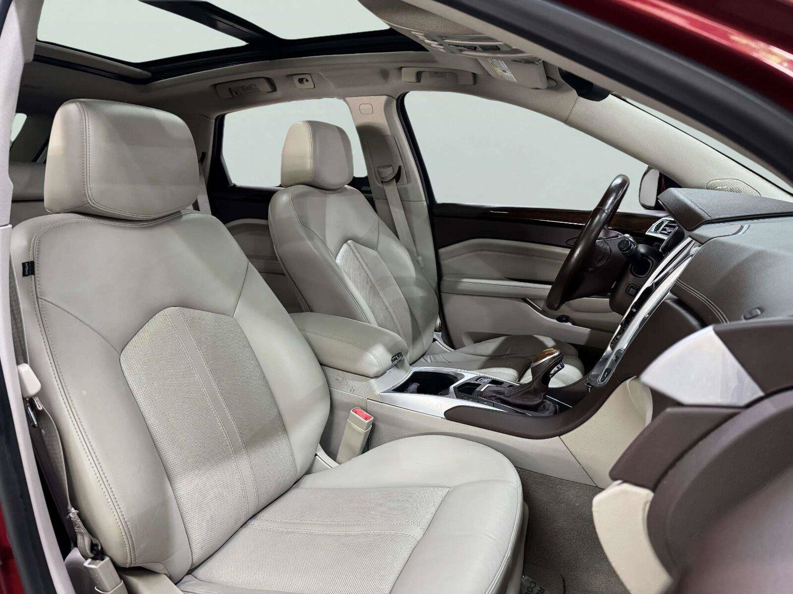 Used 2013 Cadillac SRX Performance FWD image 45