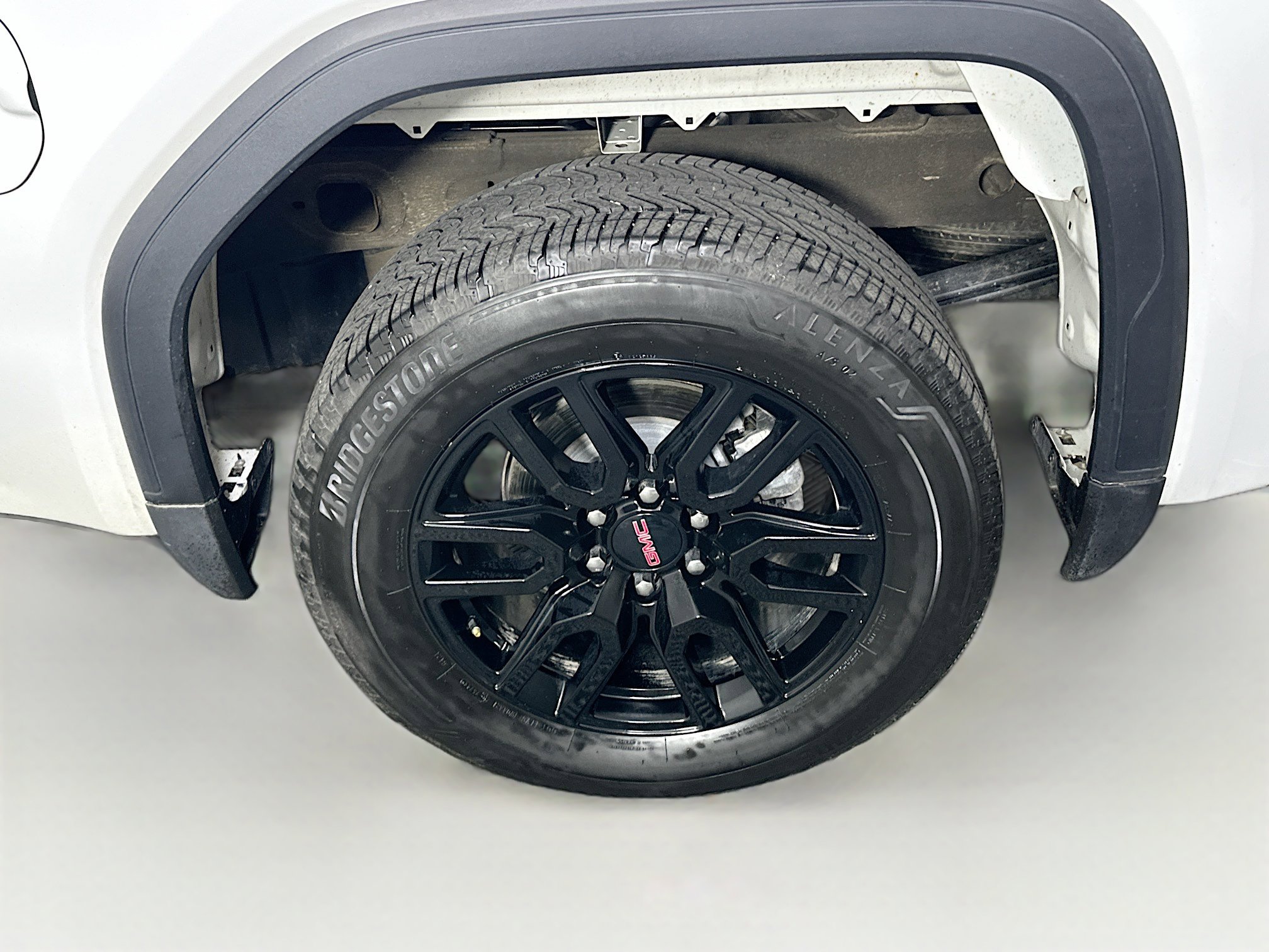 Used 2024 GMC Sierra 1500 Elevation image 11