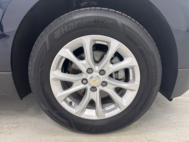 Used 2021 Chevrolet Equinox LS w/ LS Convenience Package image 29