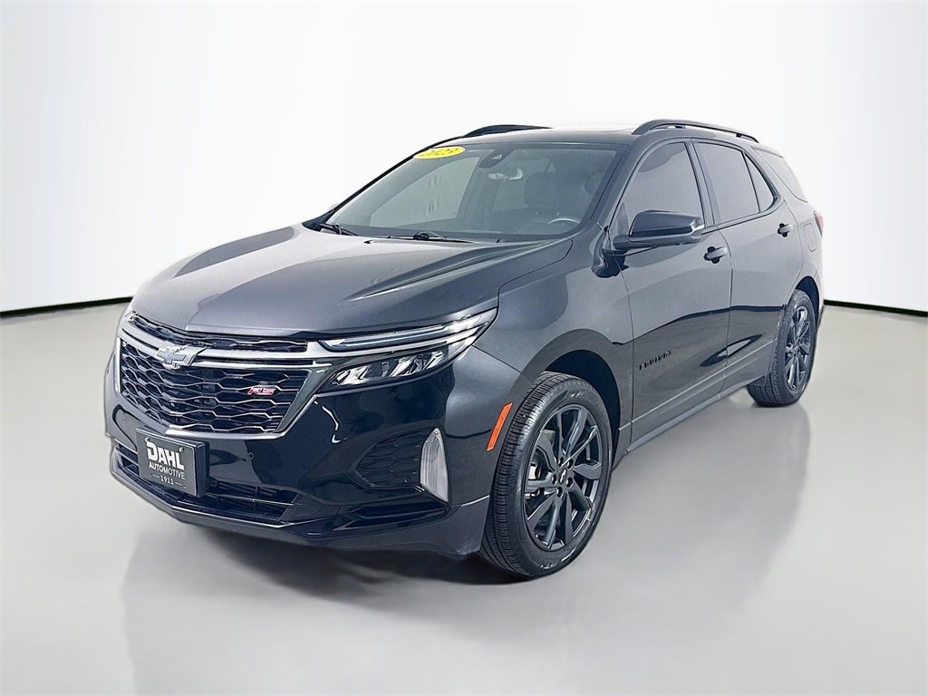 Used 2023 Chevrolet Equinox RS w/ RS Leather Package image 7