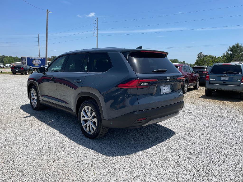 Used 2024 Toyota Grand Highlander Limited image 7