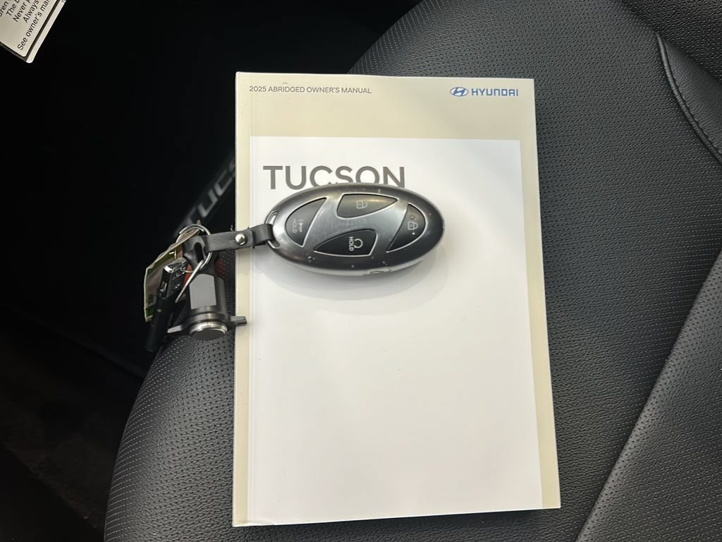 Certified 2025 Hyundai Tucson XRT AWD/4WD image 32