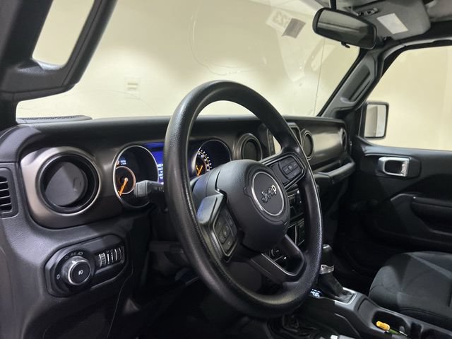 Used 2021 Jeep Wrangler Unlimited Sport AWD/4WD image 9