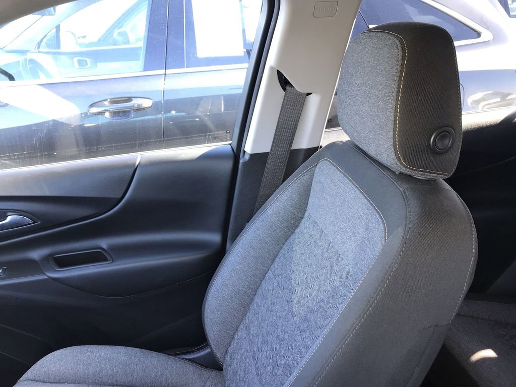 Used 2023 Chevrolet Equinox LT FWD image 22