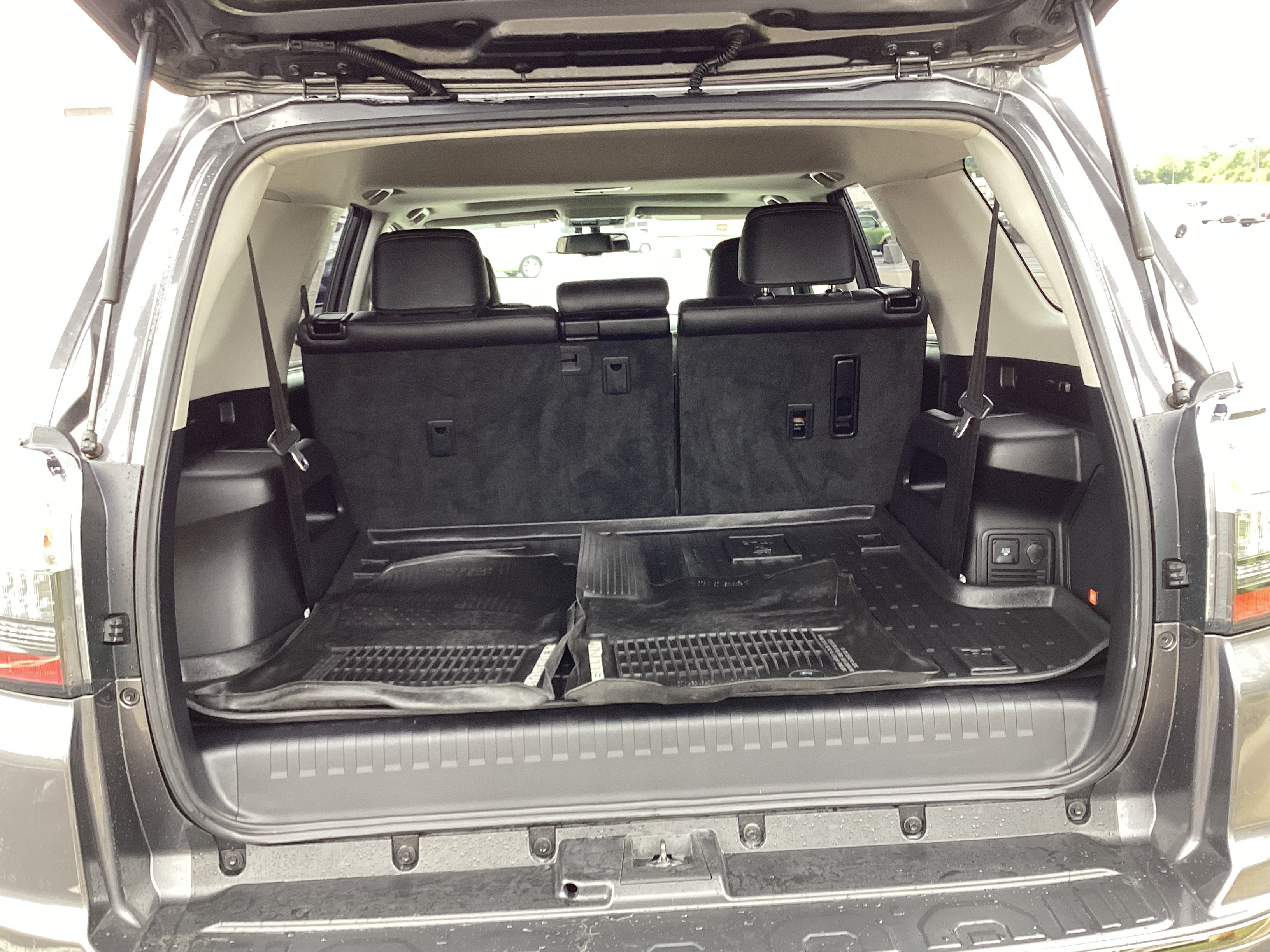 Certified 2019 Toyota 4Runner Limited AWD/4WD image 27