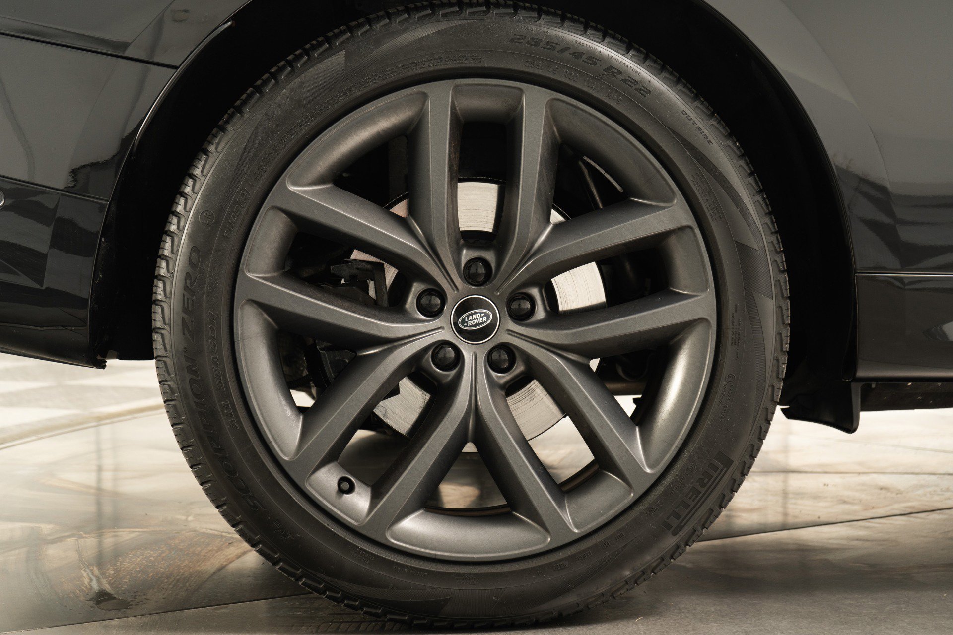 Used 2023 Land Rover Range Rover Sport SE Dynamic image 36