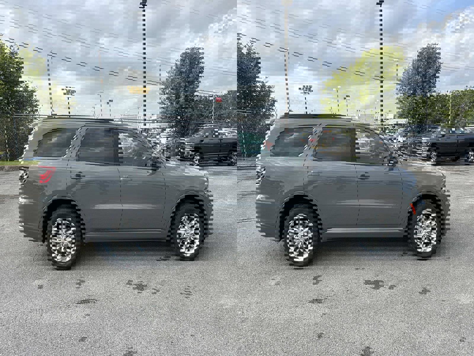 New 2026 Dodge Durango GT image 3